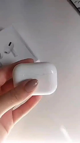 Fone De Ouvido Bluetooth Sem Fio Bateria de Longa Duração Pro 4 Branco Conecta Rápido Fast Plug Com Case Carregador E Microfone 9