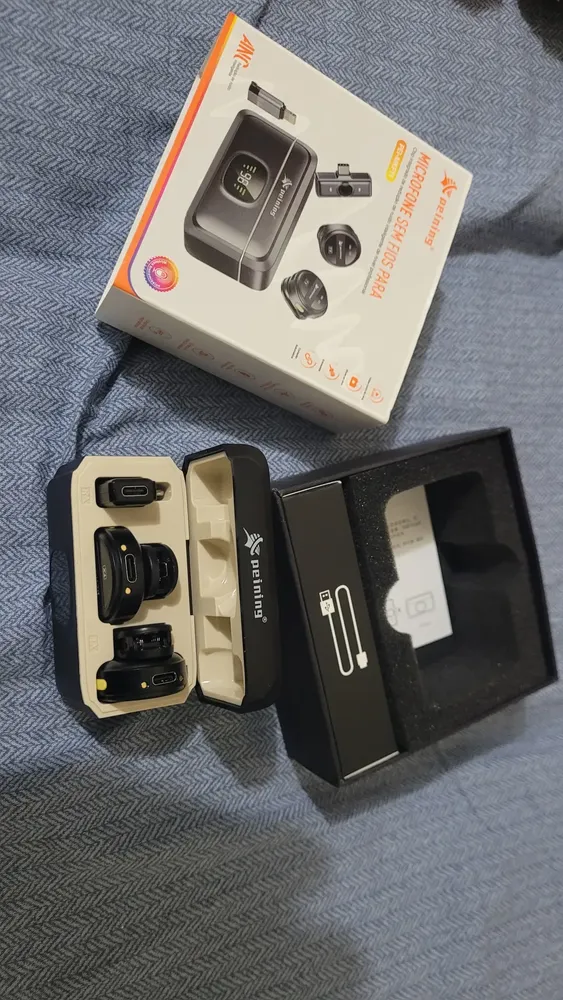 Microfone Lapela Redondo Imã Sem Fio Preto Duplo Anti Ruído Cor Preto - Lightning IPhone 8 ao 14 12