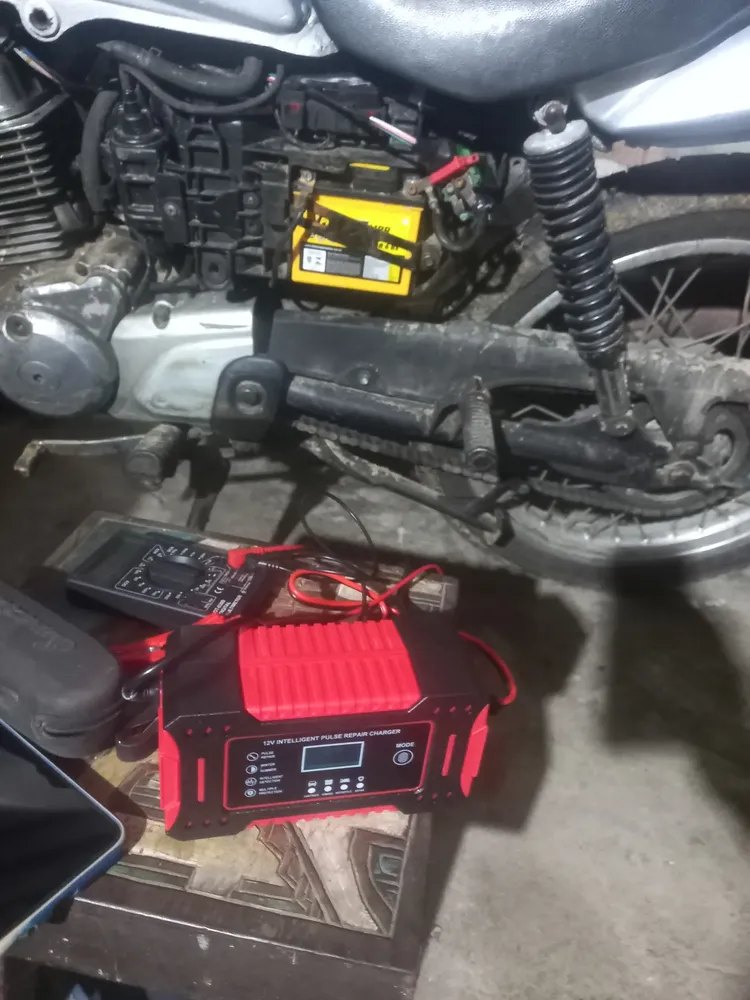 Carregador Inteligente De Bateria Automotiva 12v 6a Bivolt Recupera Baterias 4ah A 100ah Todos Veículos Moto Carro Caminhão Barco 13